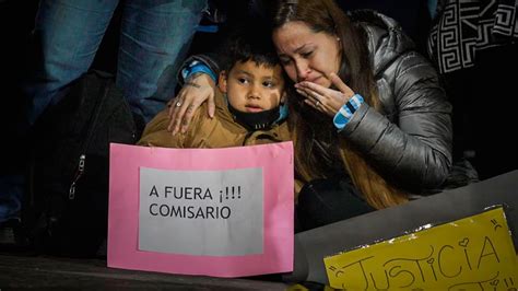 Basta de víctimas una multitud marchó para pedir justicia por Bastian