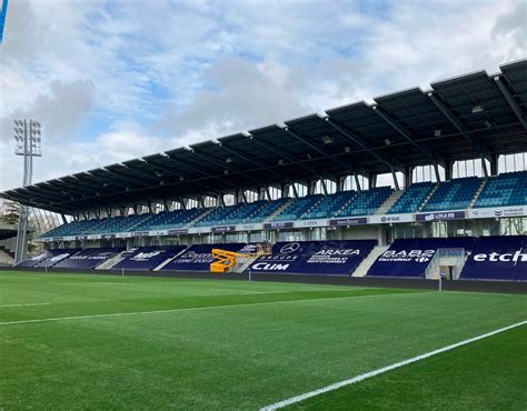 STADE JEAN DAUGER VERTICAL SEA