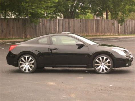 Sell used 2008 08 Black Nissan Altima SE Coupe 2-Door 3.5L in Houston ...