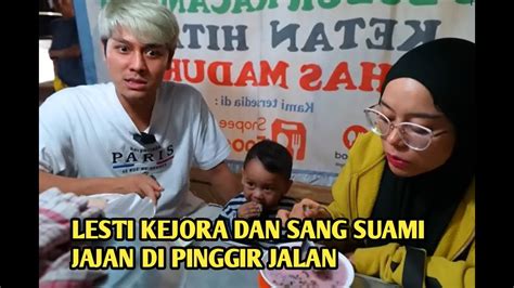 TAK GENGSI LESTI KEJORA DAN SANG SUAMI JAJAN BUBUR KACANG IJO DAN BAKSO