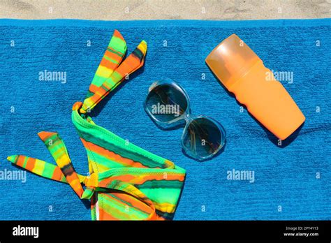 Bikini Bottom Hi Res Stock Photography And Images Alamy