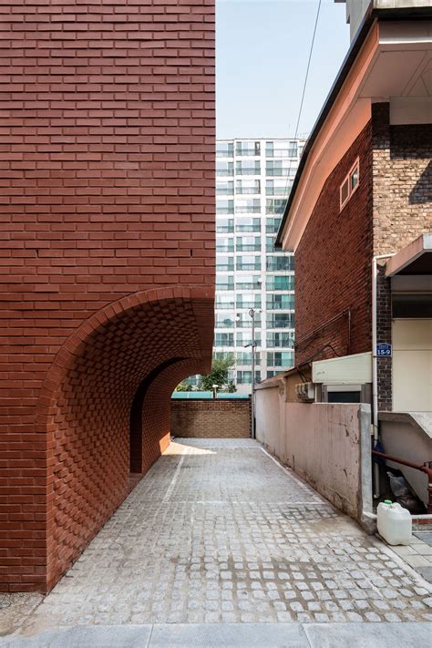 Bricks Decoded High Rise Brick And Masonry Architecture Brick