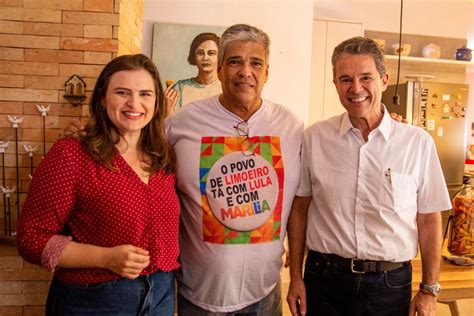 Em Limoeiro Mar Lia Arraes Participa De Evento Ao Lado Do Ex Prefeito