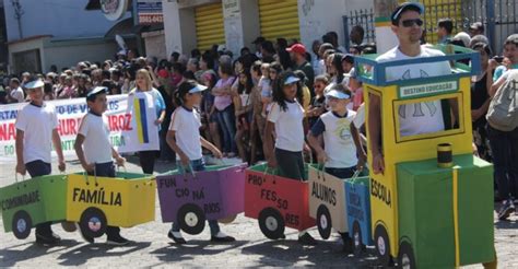 7 De Setembro Comemoração Dos 95 Anos De Itabirito Marca O Desfile