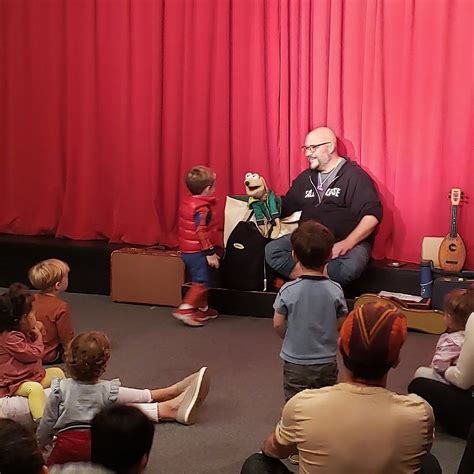 Puppet Playtime With Harry Lacoste And Puppet Pals — Puppet Showplace Theater