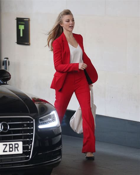 Oct 16 Women Of The Year Lunch 015 Captivating Natalie Dormer Natalie