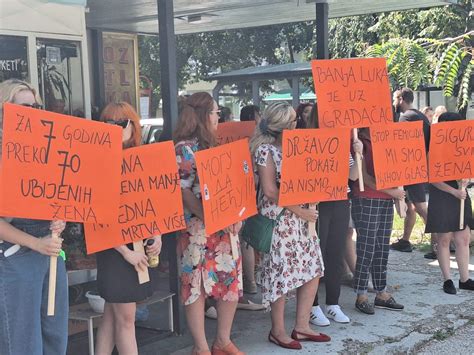 Žene opet na ulicama bh gradova u znak protesta protiv femicida Detektor