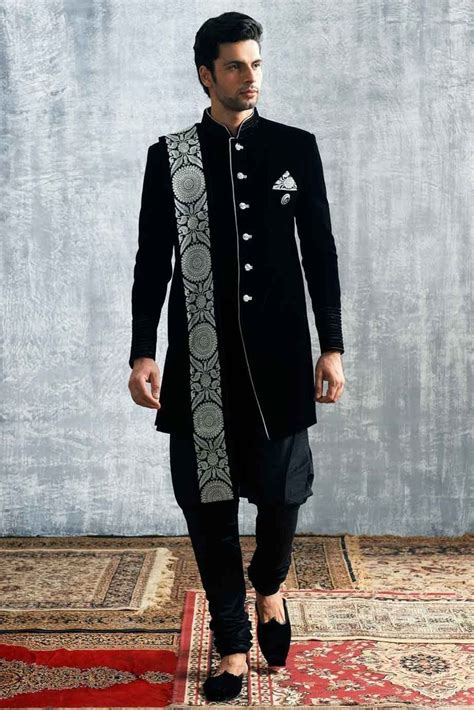 A Traditionally Modern Pick Dress Suits For Men Groom Dress Men