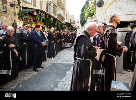 Franciscan monks at the Via Dolorosa during their regular friday Stock ...