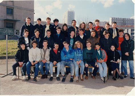 Photo de classe Terminale C1 bis de 1987 Lycée Dumont D urville