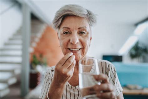 8000 Taking Antidepressant Stock Photos Pictures And Royalty Free