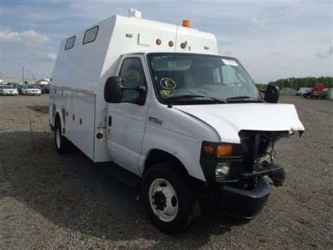 Purchase Used 2011 Ford E 450 Super Duty Base Cutaway Van Utility Box Truck Only 13 Oo5 Miles In