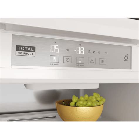 Встраиваемый холодильник WHC20 T593 P в официальном магазине Whirlpool