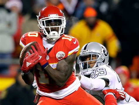 Chiefs vs. Raiders live stream: Watch Week 7 online