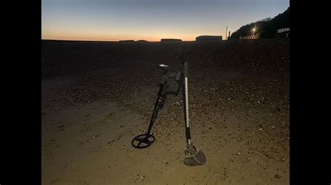 Metal Detecting Along Folkestone Beach And Back Out With The Xp