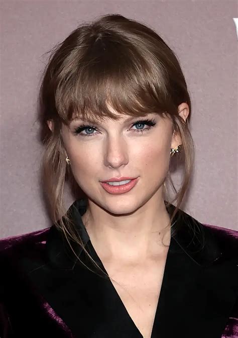 Taylor Swift Couldnt Be Prouder To Receive Honorary Doctorate From Nyu