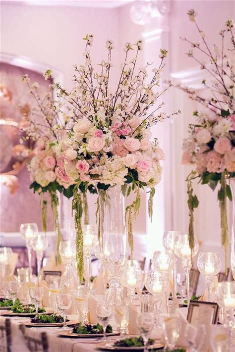 white and pink flowers wedding centerpiece idea | Deer Pearl Flowers