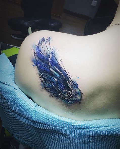 💙My angel wing 💙#blue #bluewing #tattoo #tattoogirls #tattoosofinstagram #bluetattoo # ...