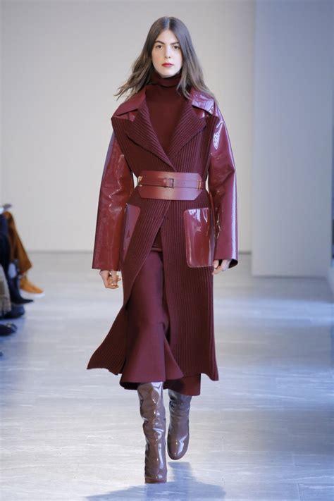 Модные демисезонные пальто 2018 года на показах ready-to-wear в Париже