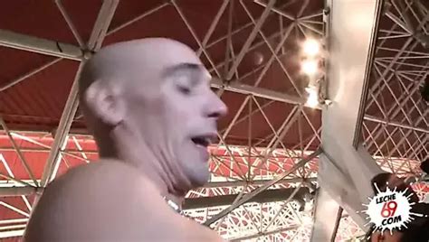 Leche echter Sex in der Öffentlichkeit mit einer schmutzigen Schlampe xHamster