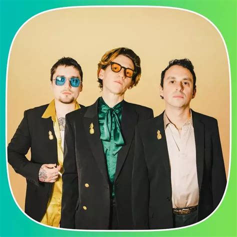 Beach Weather On Reuniting After Sex Drugs Etc Took Off On The What Podcast