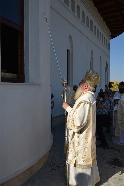 Dar Schimbarea La Fata A Domnului Hramul Si Sfintirea Manastirii