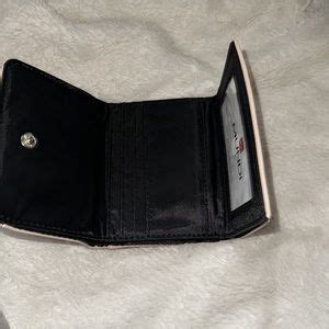 Mundi Bags Mundi Expandable Nude Wallet With Tags Poshmark