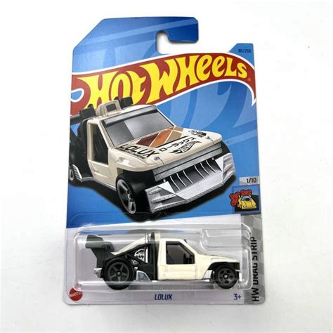 Машинка Hot Wheels Bargain price 2023 LOLUX white купить с доставкой по выгодным ценам в