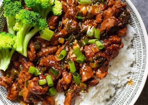 Simple Way To Make Ultimate Stir Fry Pork In Oyster Sauce