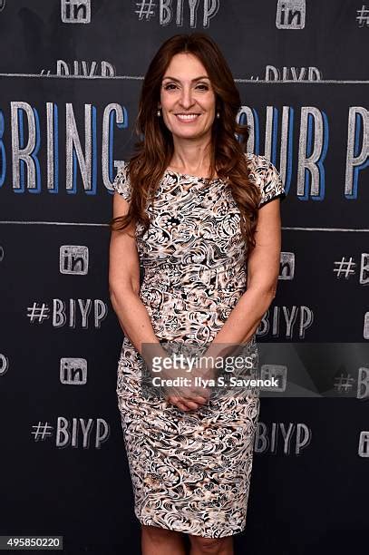 Hot Sexy Suzy Welch Bikini Pics