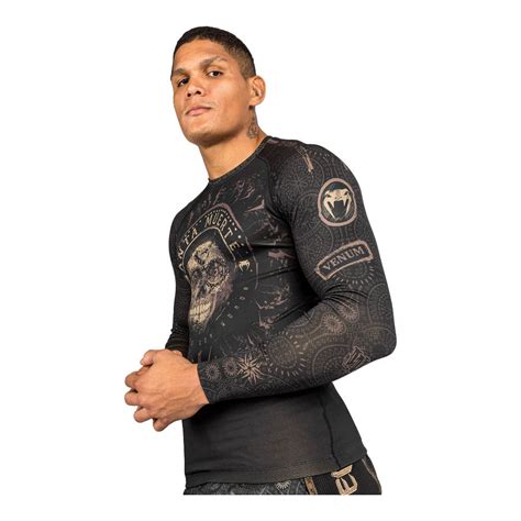 Venum Santa Muerte Dark Side LS Rashguard Schwarz AAF 003252