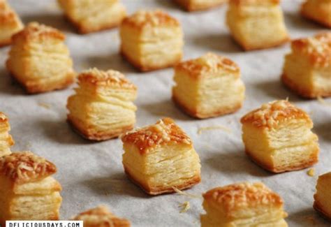 The Hungarian Grail Of Cheese Pastry Pog Csa Hungarian Recipes