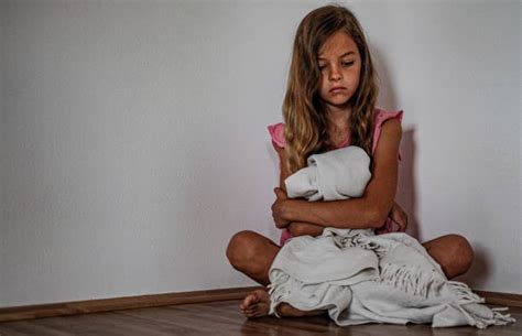 220+ Girl Sitting In Corner Stock Photos, Pictures & Royalty-Free