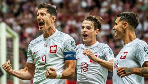 Lewandowski sam rozstrzelał rywali Pora na bis PZPN ma dla kibiców