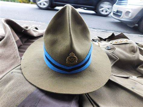 WWII New Zealand Full Uniform Set Named to Officer - Trade In Military