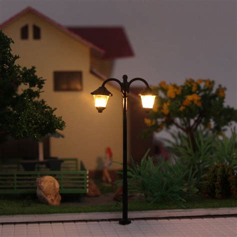 10pcs Model Railway Two Heads 1 87 Street Light Lamps HO Scale 2 36In