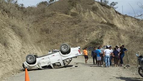 Piura Accidente Deja Un Fallecido Y Tres Heridos Walac Noticias