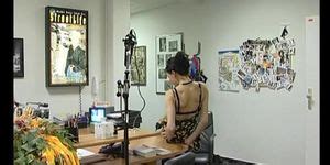 He Almost Gets Her To Strip Julia Reaves Porn Videos