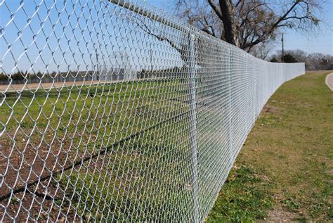 6′ Chain Linked Fence Cactus Fence A Pearland Fence Company