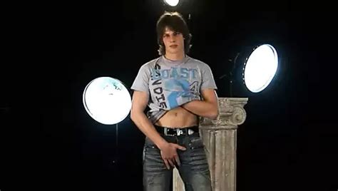 1 Z7 1 Gay Solo Masturbation Porn XHamster