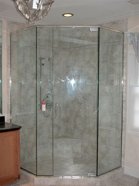 Angled Glass Shower Doors Benefits And Design Considerations Shower