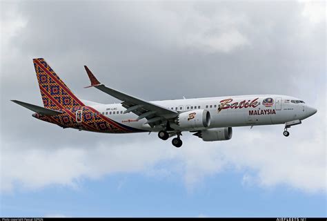 Batik Air Malaysia Boeing 737 NG Max 9M LRC Photo 77045 Airfleets