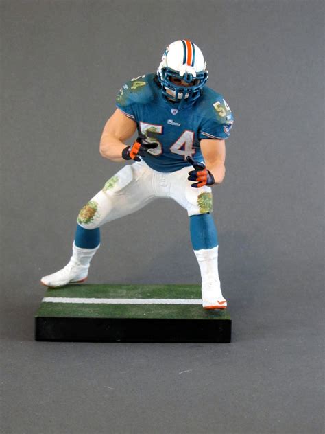 Zach Thomas 4, Miami Dolphins – Play Action Customs