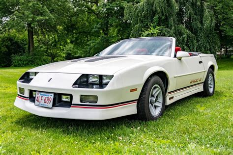 1988 Chevrolet Camaro Z28 Iroc Z Convertible Image Abyss