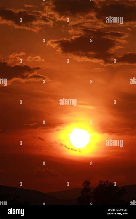 Beautiful colors of a sunset sky Stock Photo - Alamy