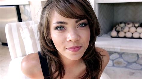 19 Year Old Mixed Race Beauty Cassidy Banks Pulls Out Her Huge Naturals Porn Movies 3Movs