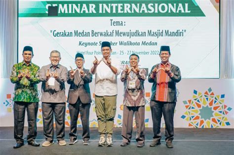 Pemkot Dinilai Tokoh Peduli Wakaf Melalui Program Masjid Mandiri Bwi