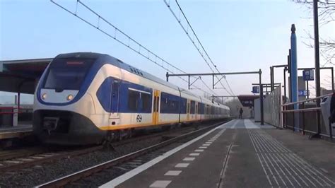 Slt Vertrekt Uit Station Almere Buiten Youtube