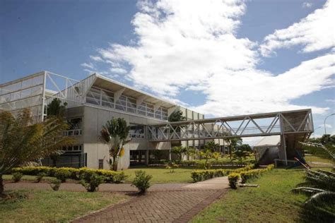 Portal PUC Campinas Bibliotecas da PUC Campinas oferecem acesso à