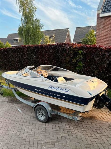 Bayliner 1750 LS Capri Bowrider Met 3 0L Mercruiser Advertentie 1568490